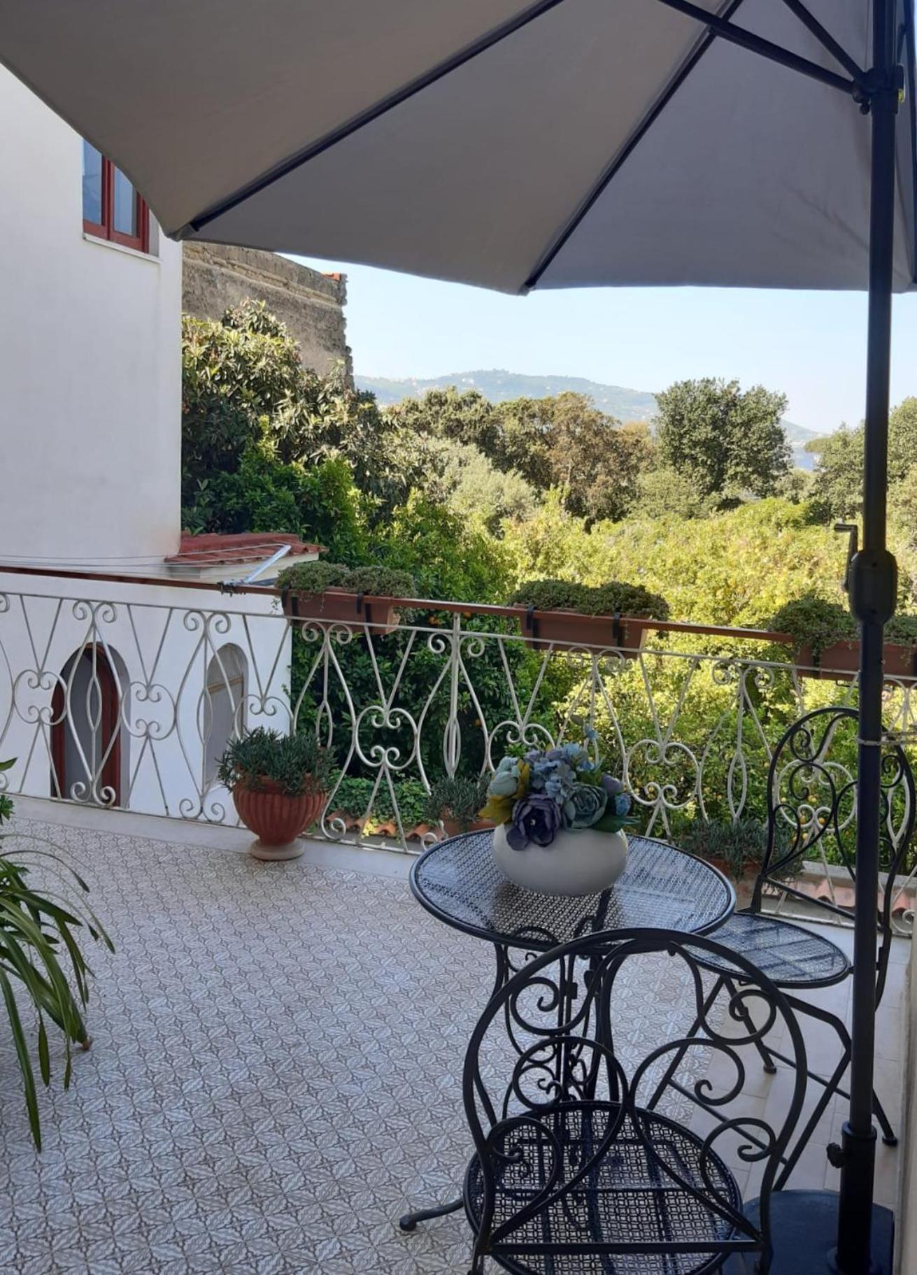 La Casa Di Rosa - Meta